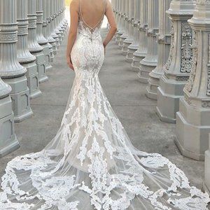 Enzoani Style:  Nanette  US Size 14 - Color : Ivory/Sand